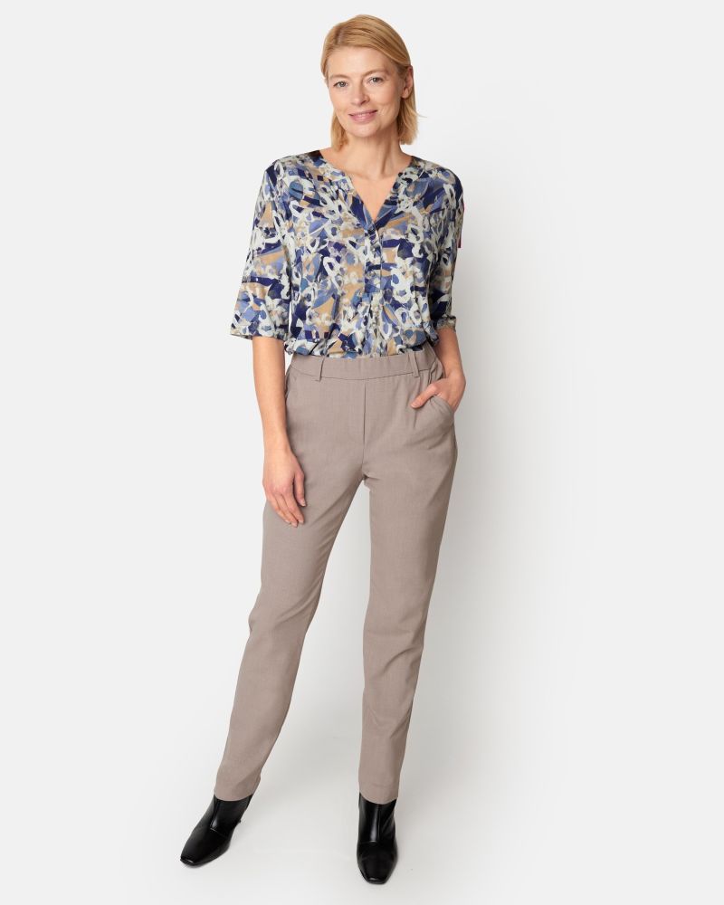 Klassisk byxa Sofie Sand