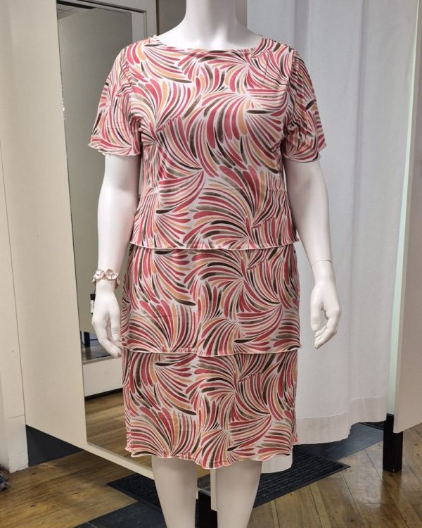 Klänning volang mönstrad Persika