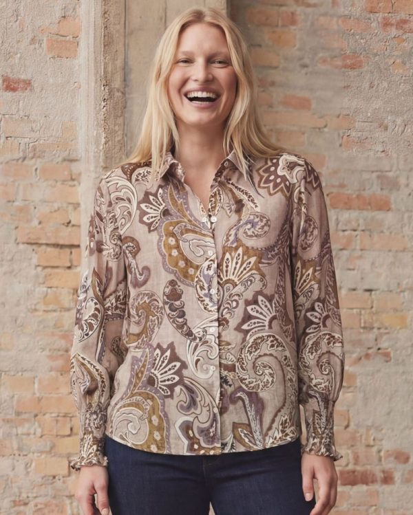 Lotta paisley blus