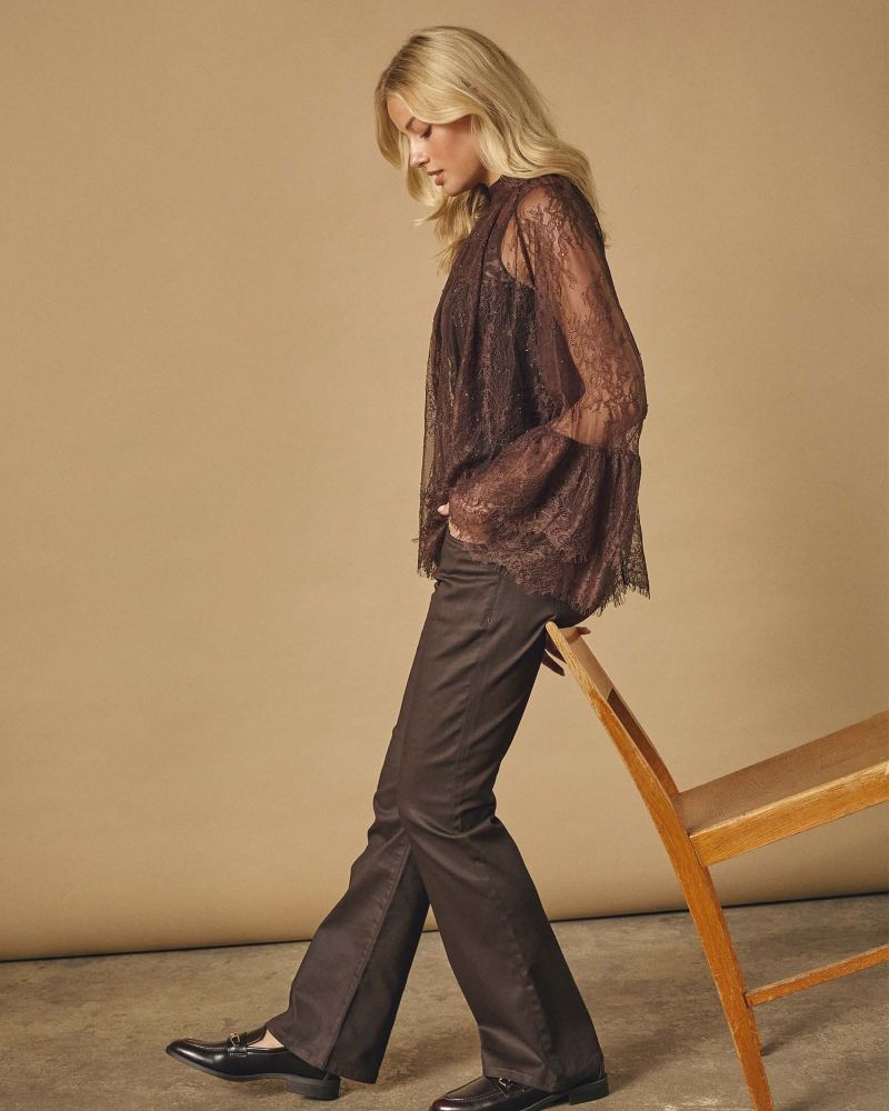 Isay Flare Coated Pant Brun